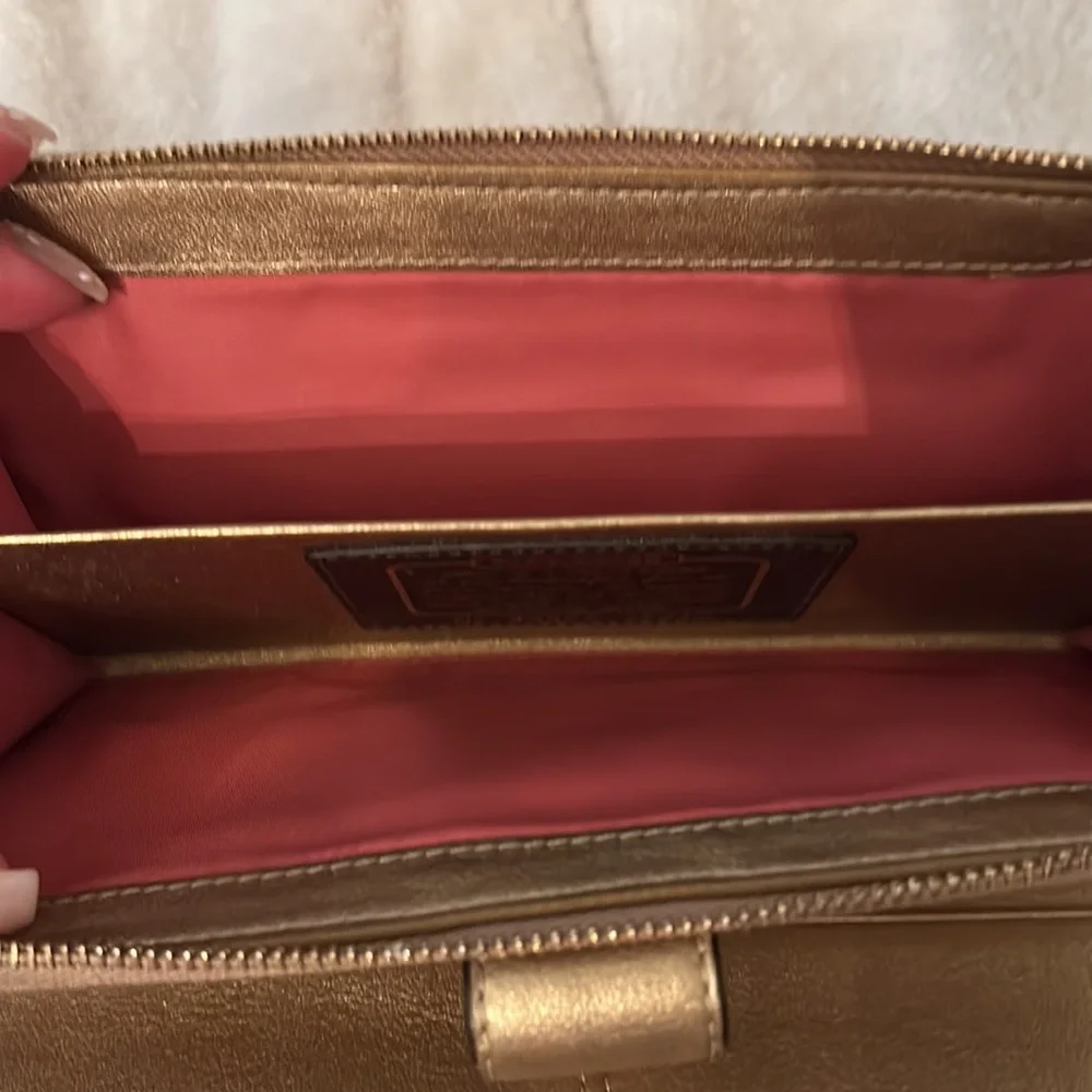Coach Metallic Gold Signature Continental Wallet - Picture 3 of 5